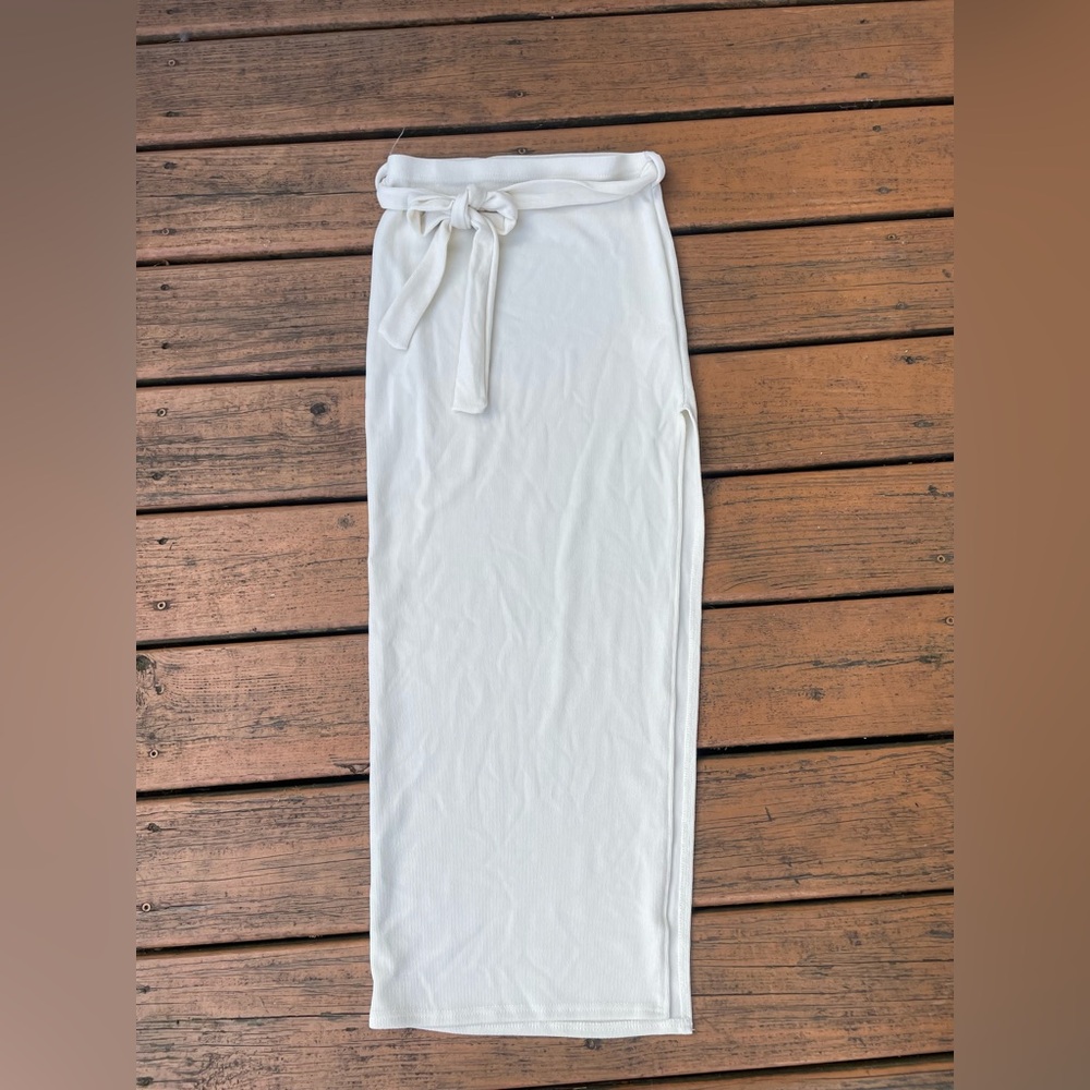 Beige stretch rib tie midaxi skirt